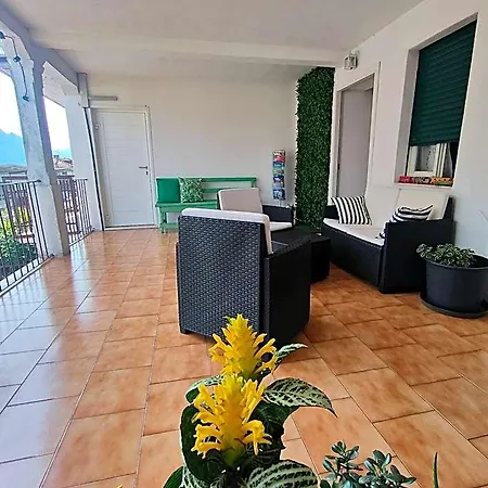 Bed and breakfast Angela 3*